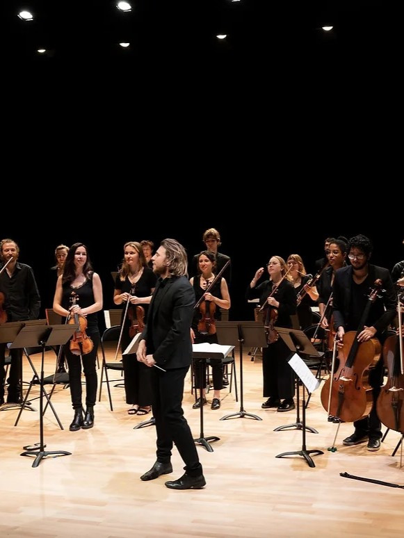 opérette-orchestre-exode-des-rennes